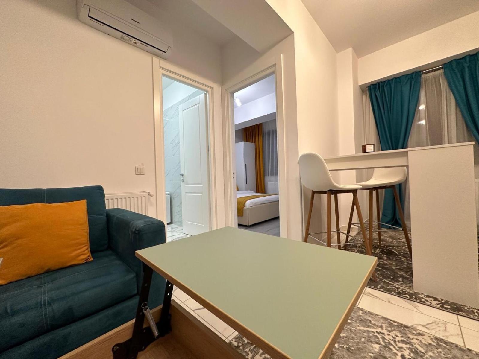 Nice Home For Your Family Яссы Экстерьер фото