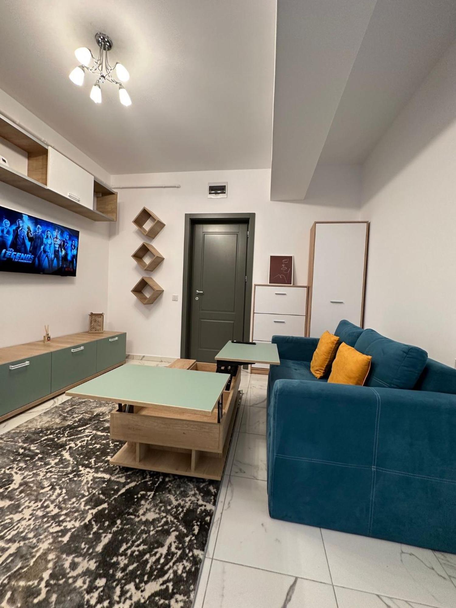 Nice Home For Your Family Яссы Экстерьер фото