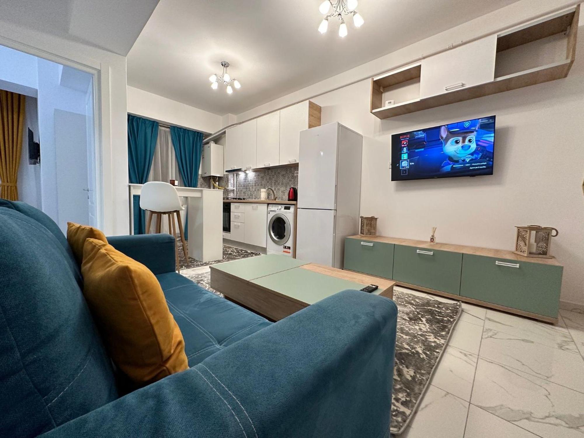 Nice Home For Your Family Яссы Экстерьер фото