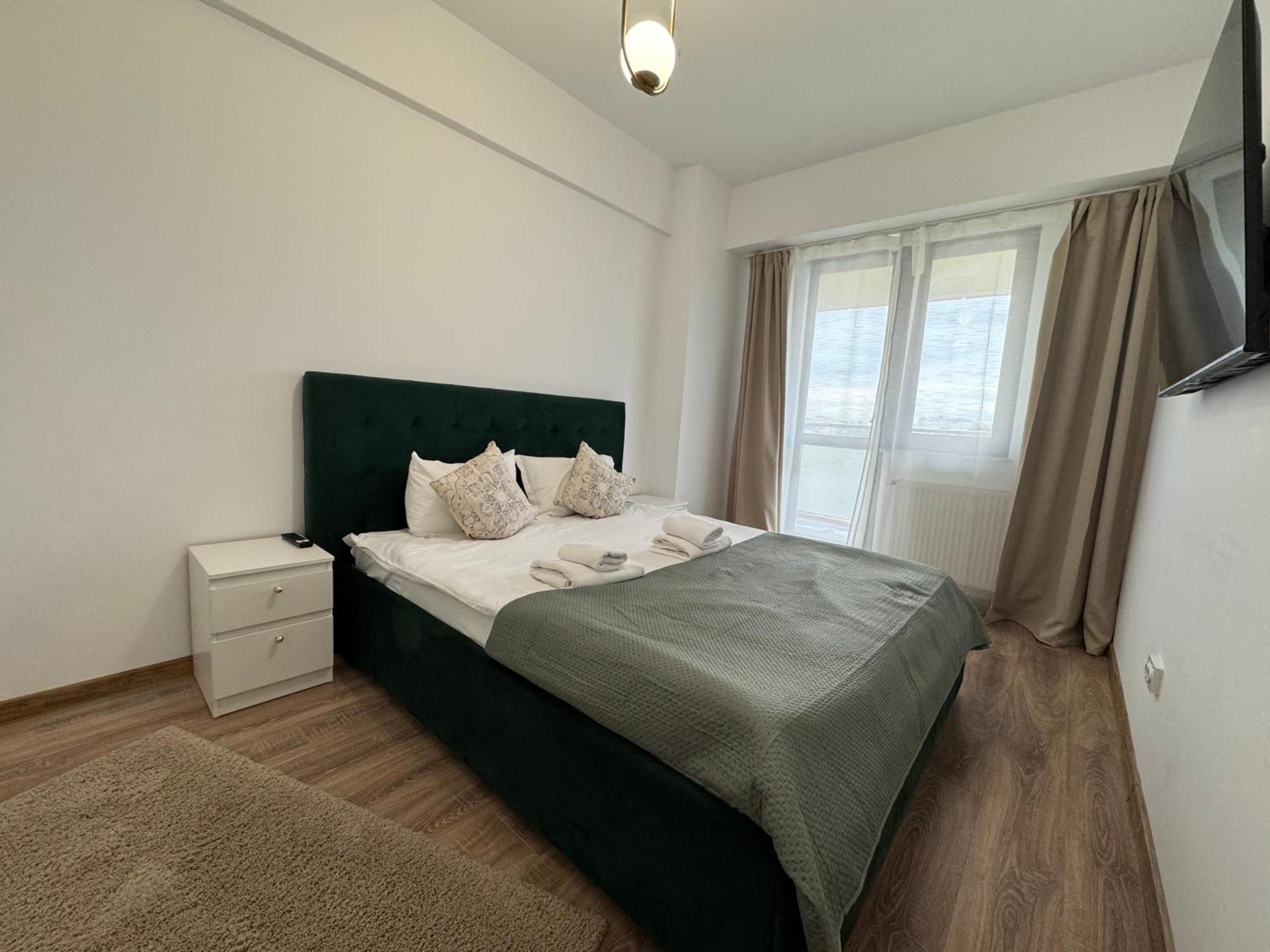 Nice Home For Your Family Яссы Экстерьер фото
